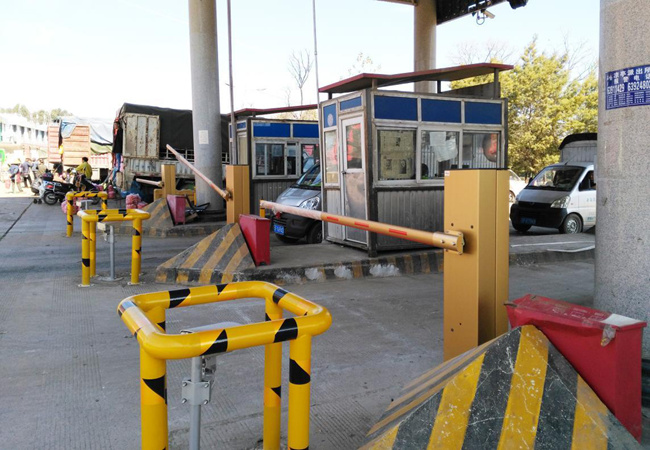 μ��ͣ��������ϵͳ