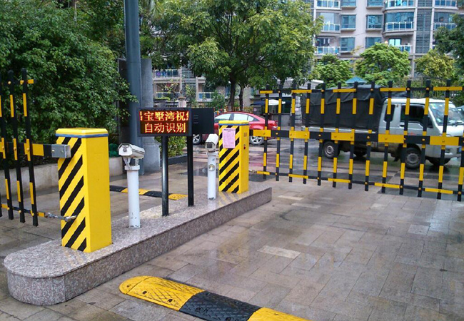 Ǭ��ͣ��������ϵͳ